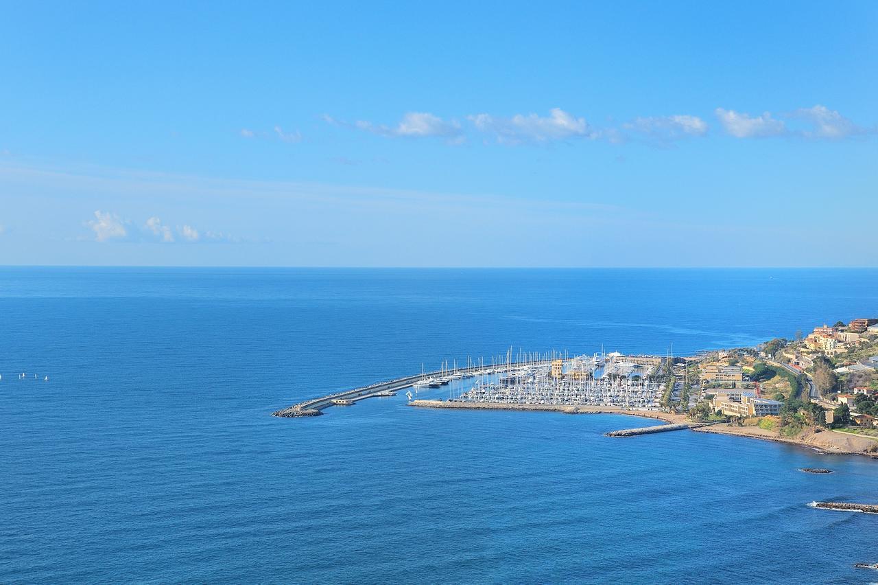 Ferienwohnung Silvia Degli Aregai Santo Stefano al Mare Exterior foto