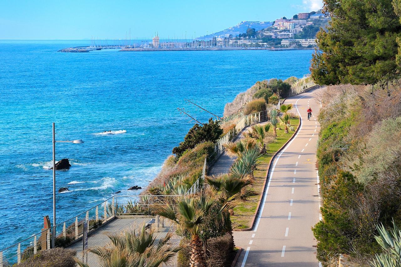 Ferienwohnung Silvia Degli Aregai Santo Stefano al Mare Exterior foto